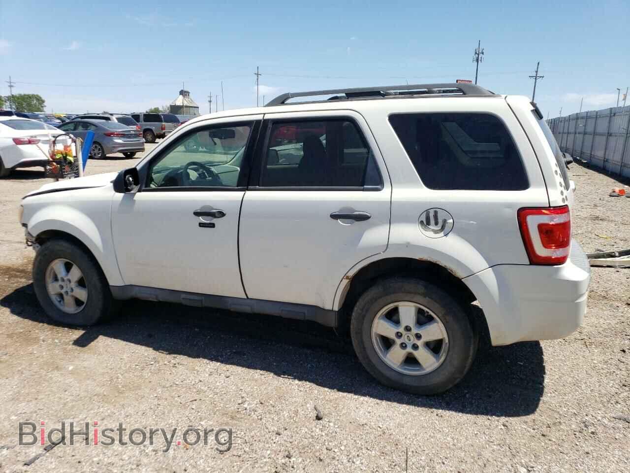 2010 FORD ESCAPE - VIN: 1FMCU0D74AKA33285 - Фото 2