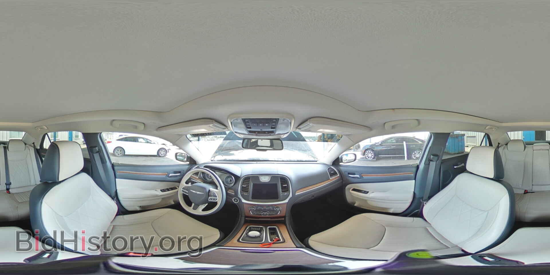 2017 CHRYSLER 300 - VIN: 2C3CCAPT3HH521493 - Фото 14