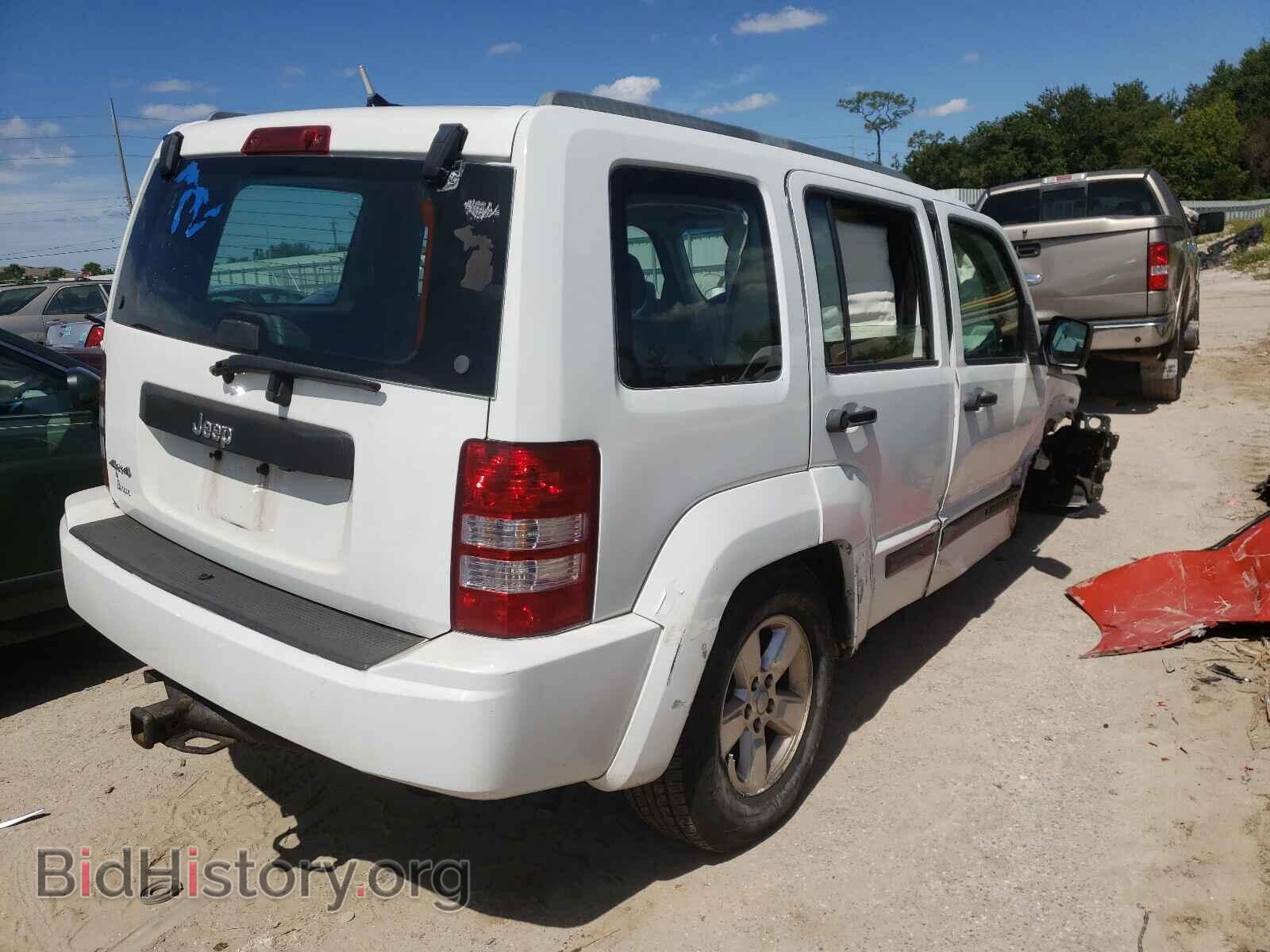 2011 JEEP LIBERTY - VIN: 1J4PN2GK6BW565334 - Фото 4