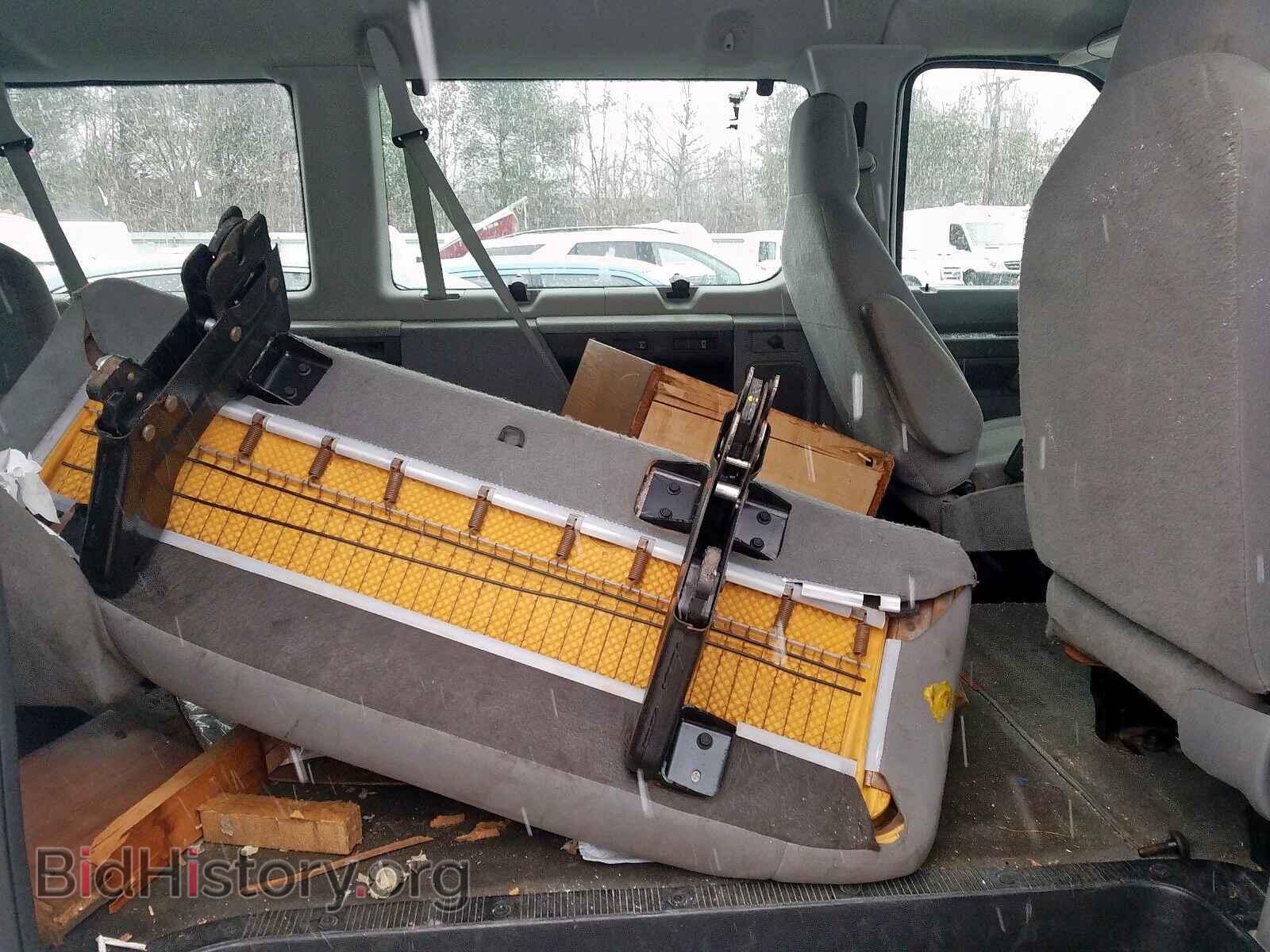 2010 FORD ECONOLINE - VIN: 1FBNE3BL6ADA73002 - Фото 6