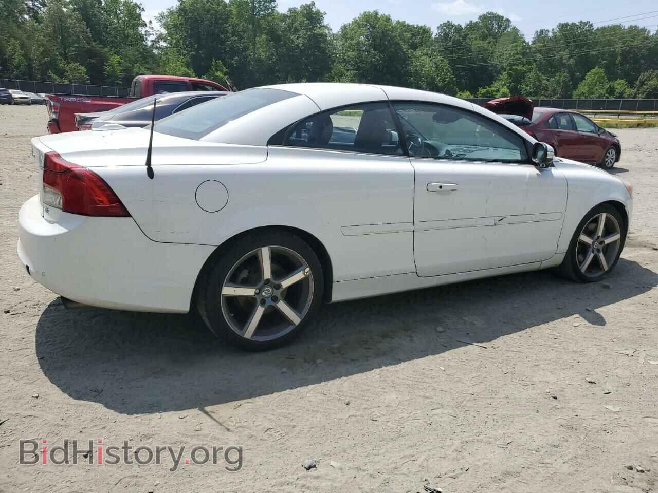 2011 VOLVO C70 - VIN: YV1672MC3BJ120680 - Фото 3