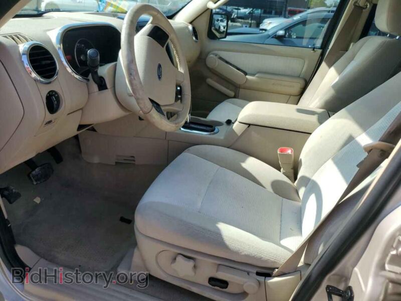 2006 Ford EXPLORER (VIN 1FMEU73856UB25108) — photo 7 of 12