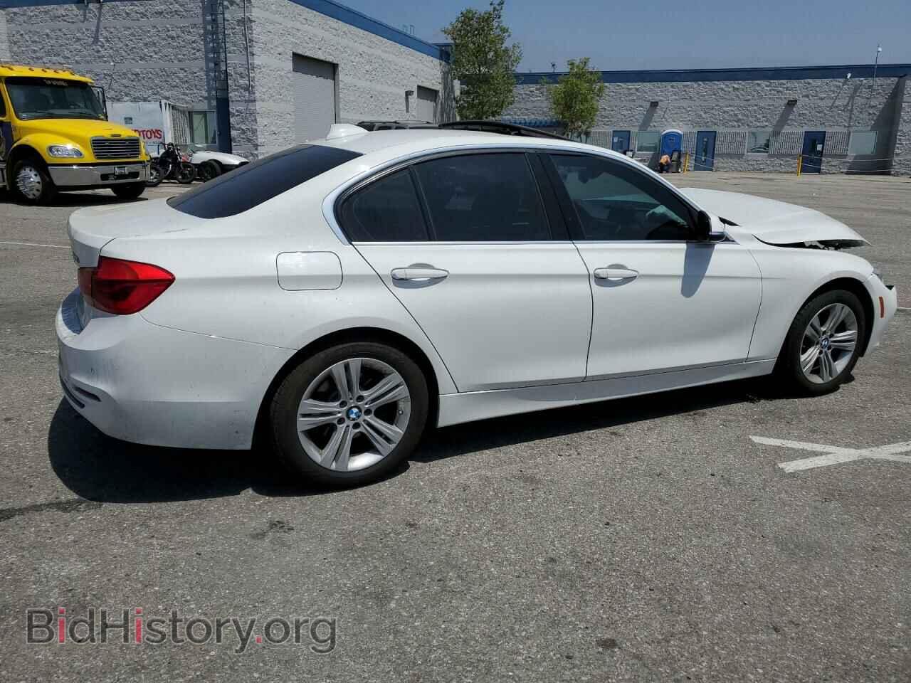 2018 BMW 3 SERIES - VIN: WBA8B9C58JAE22473 - Фото 3
