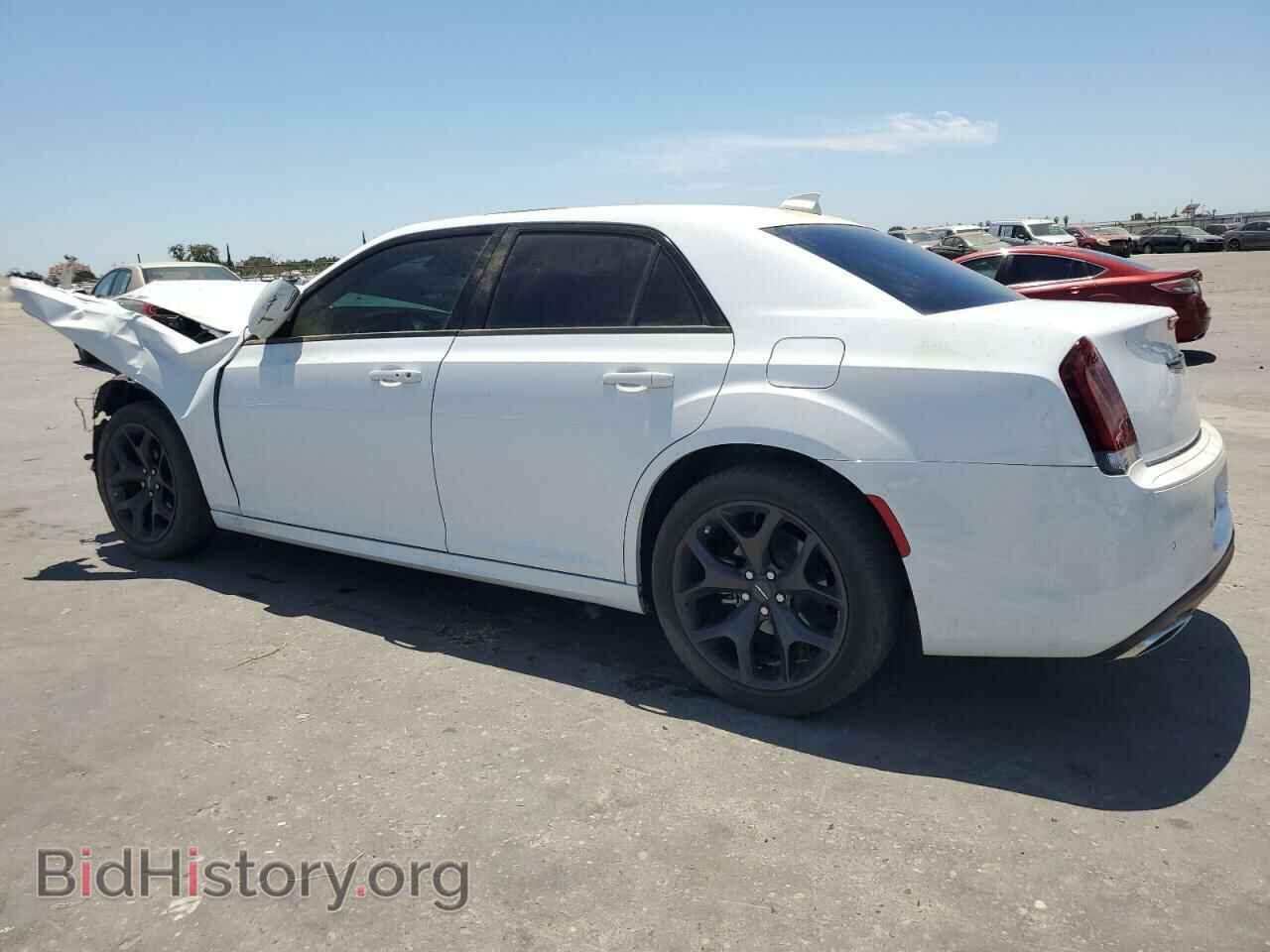 2023 CHRYSLER 300 - VIN: 2C3CCADG5PH524403 - Фото 2