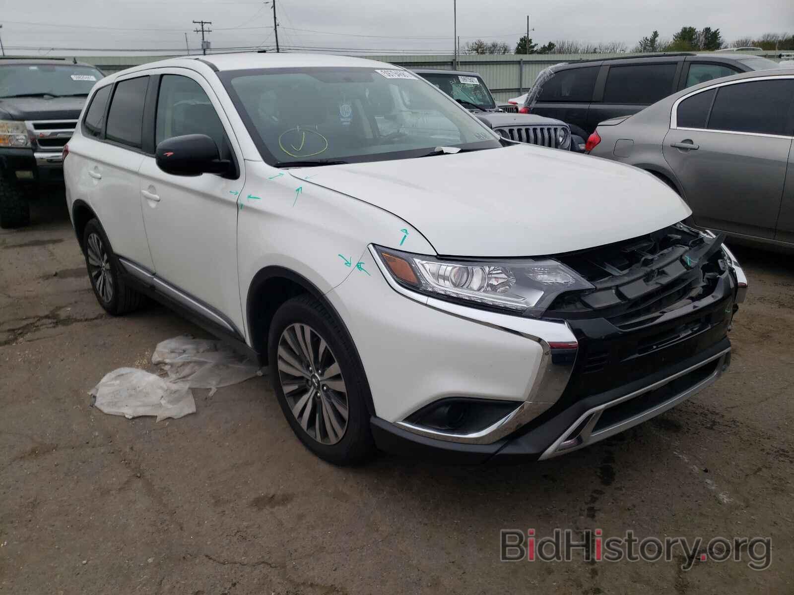 Photo JA4AD2A30LZ016349 - MITSUBISHI OUTLANDER 2020