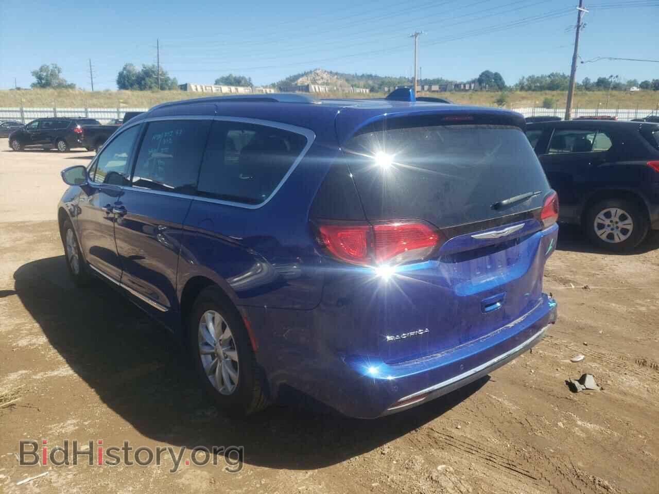 2019 CHRYSLER PACIFICA - VIN: 2C4RC1BG4KR574933 - Photo 3