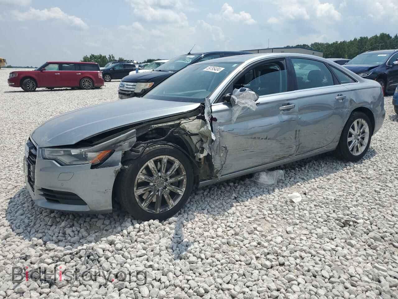 Photo WAUGGAFC6DN062770 - AUDI A6 2013