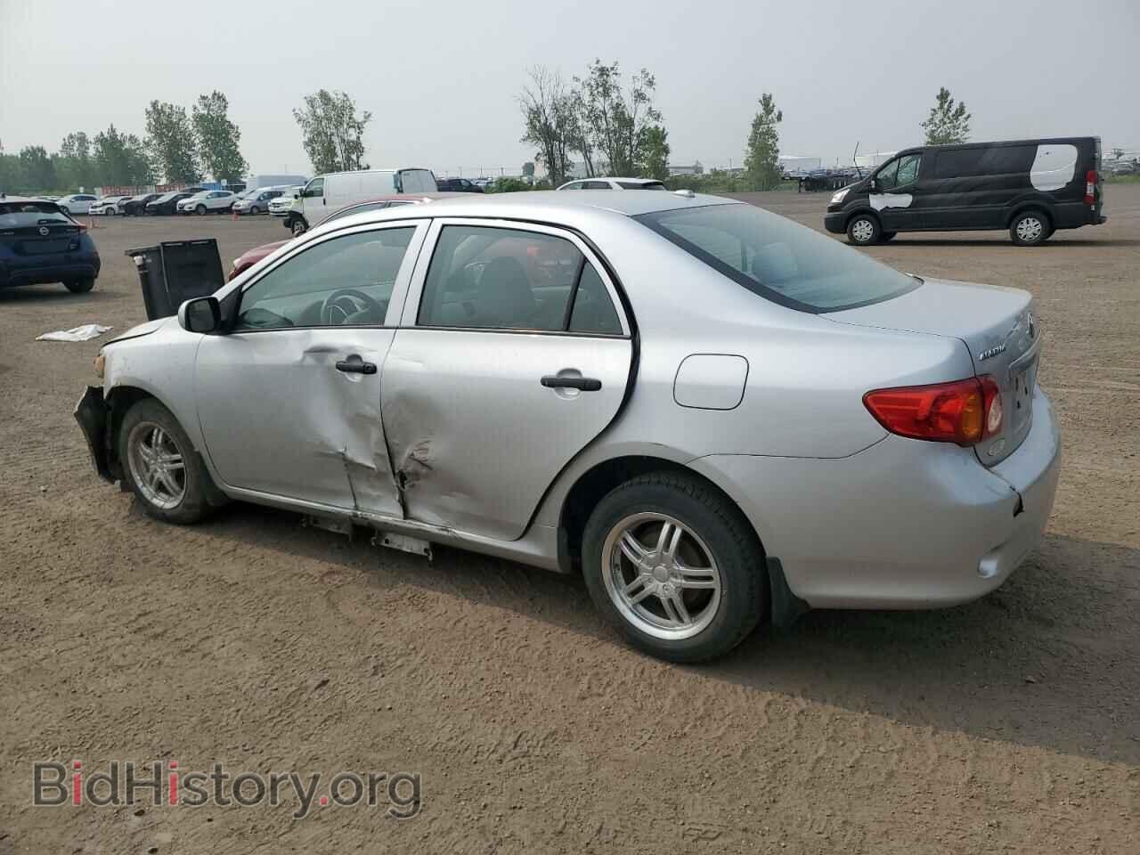 2010 TOYOTA COROLLA - VIN: 2T1BU4EE5AC215843 - Фото 2