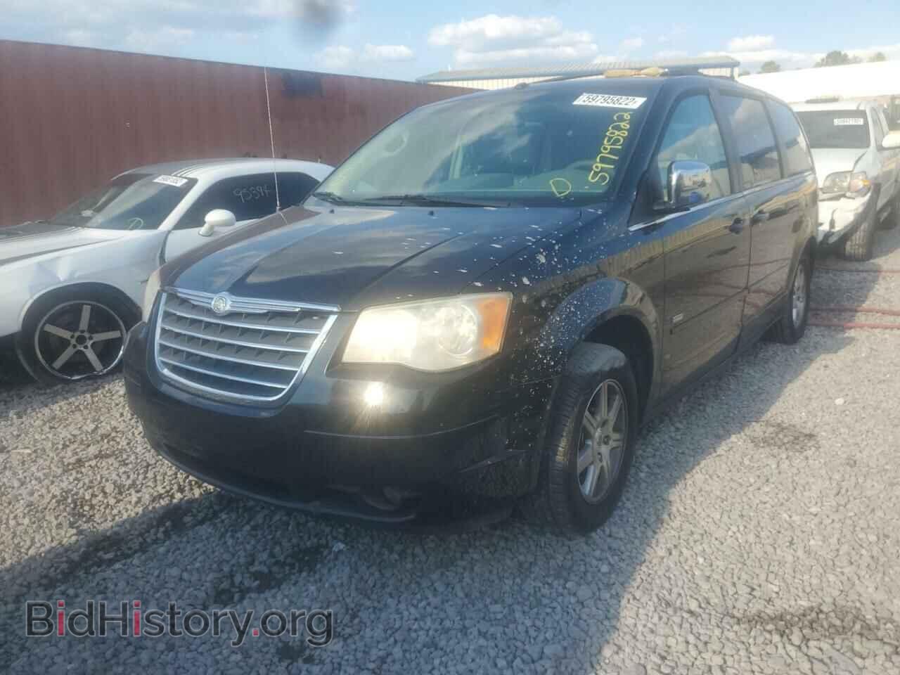 2008 CHRYSLER MINIVAN - VIN: 2A8HR54P88R714157 - Фото 2