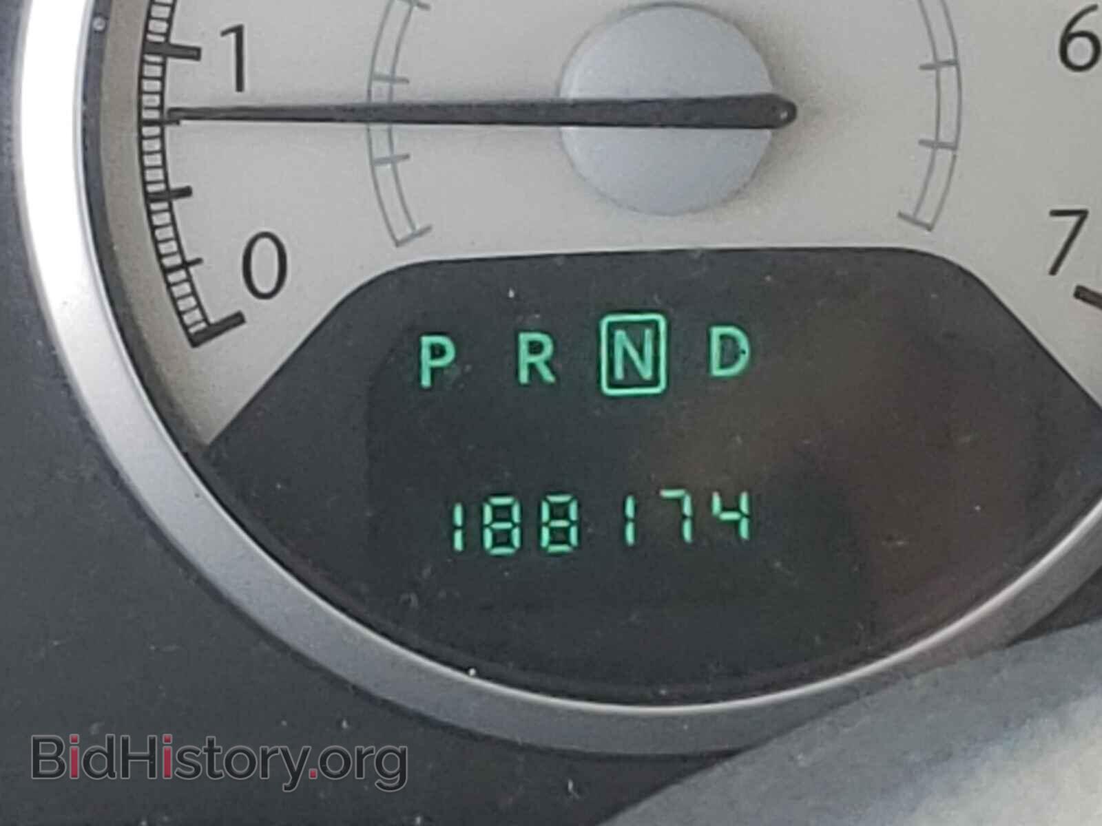 2010 CHRYSLER MINIVAN - VIN: 2A4RR8D1XAR451646 - Фото 8