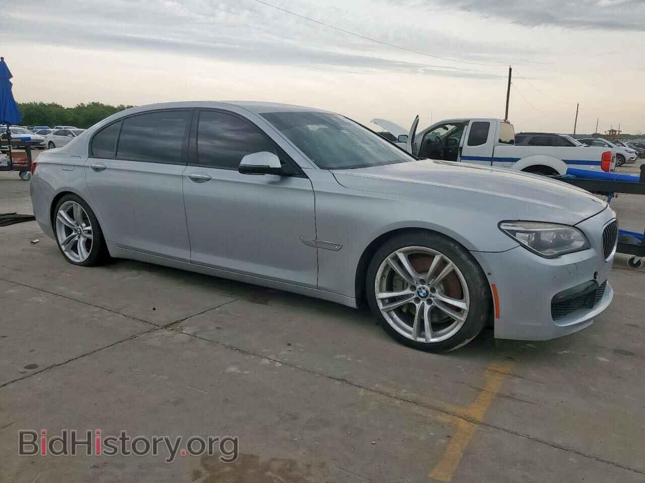 2013 BMW 7 SERIES - VIN: WBAYE8C52DD133042 - Фото 4