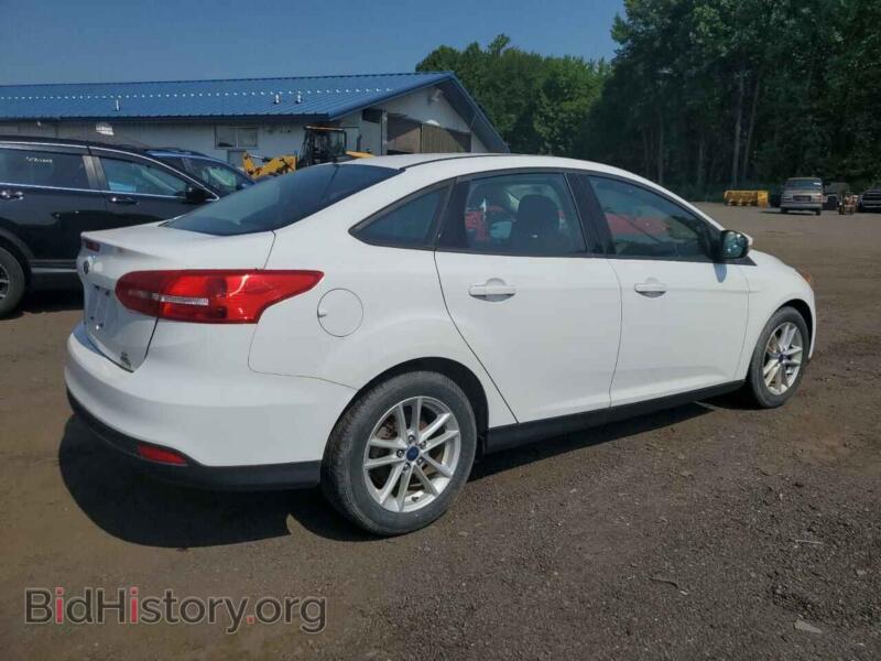 2017 Ford FOCUS (VIN 1FADP3FE1HL238408) — photo 3 of 12