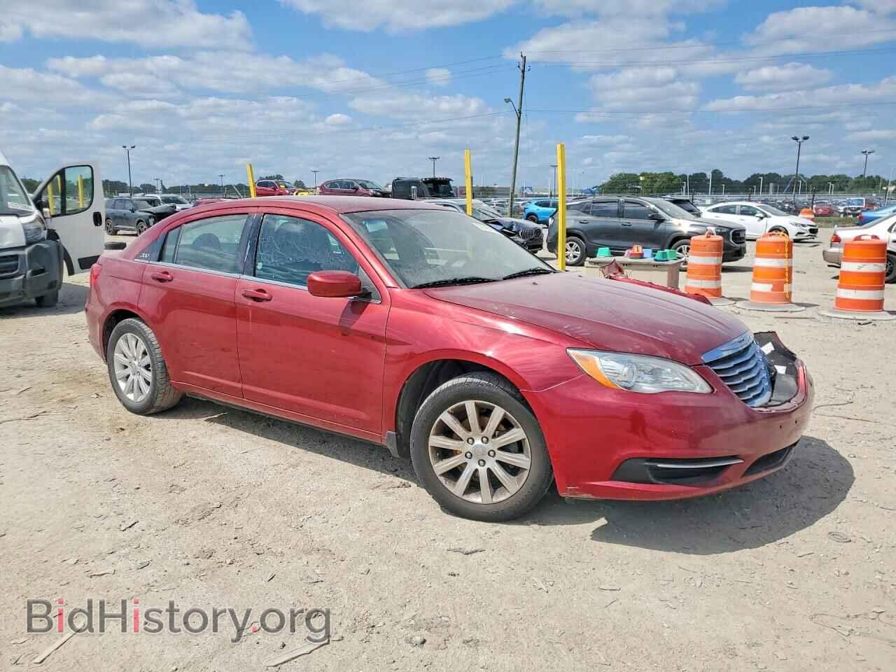 2013 CHRYSLER 200 - VIN: 1C3CCBBG2DN569925 - Photo 4
