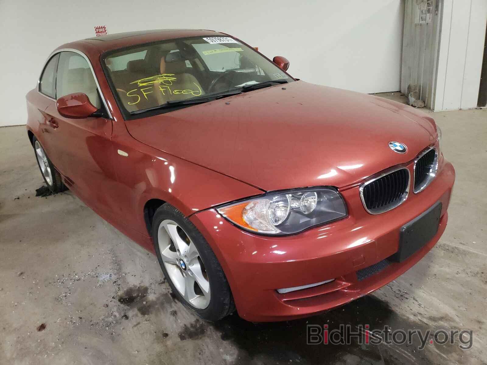 Photo WBAUP9C54BVL89575 - BMW 1 SERIES 2011