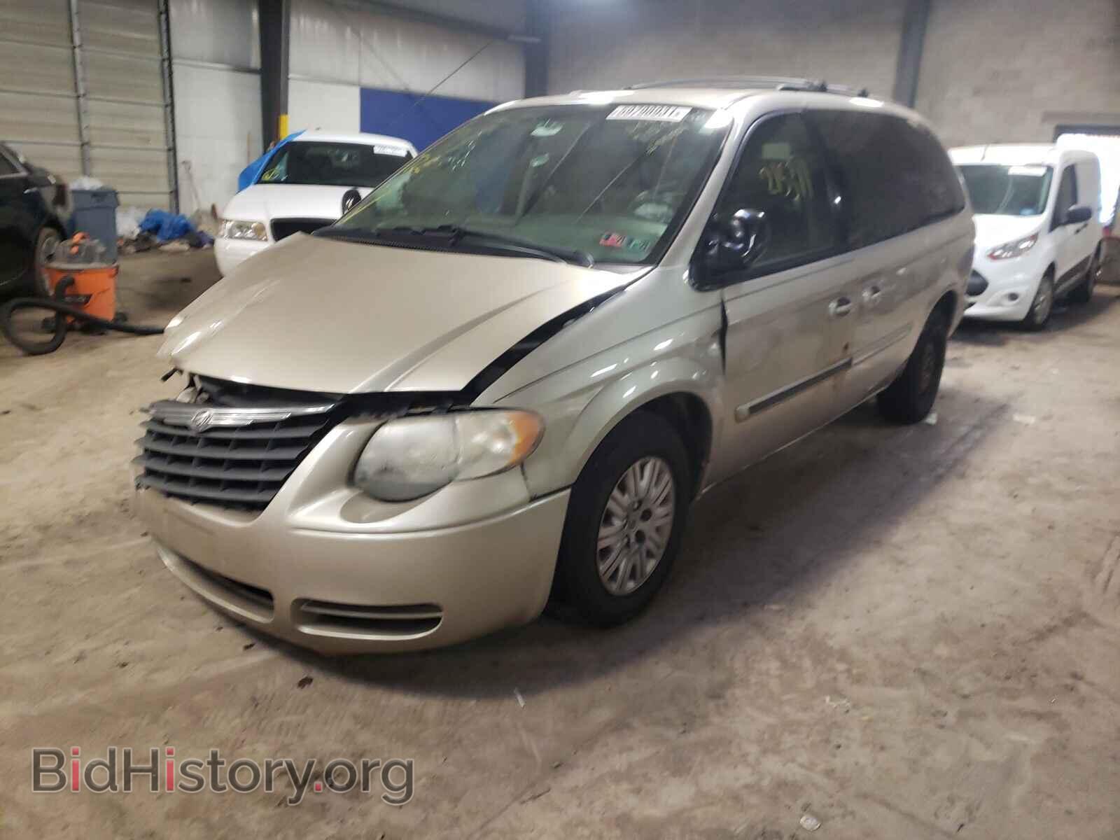 2006 CHRYSLER MINIVAN - VIN: 2A4GP54L66R840854 - Фото 2