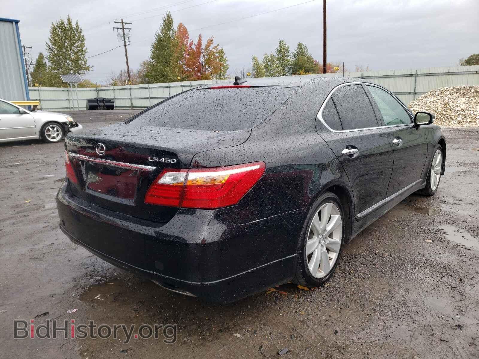 2012 LEXUS LS460 - VIN: JTHBL5EF0C5111227 - Photo 4