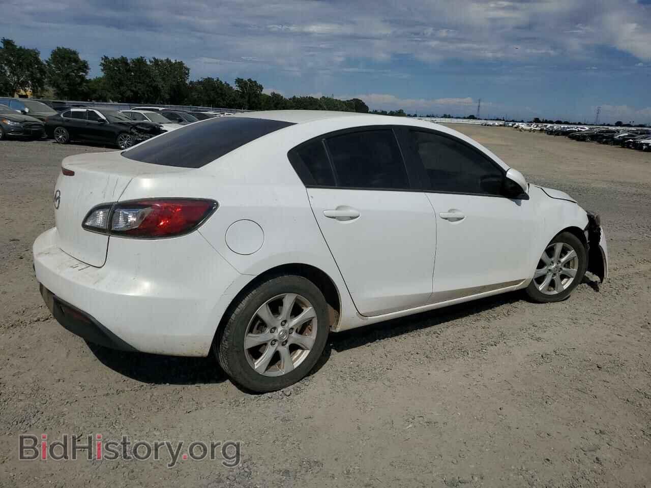 2011 MAZDA 3 - VIN: JM1BL1VF0B1402777 - Фото 3