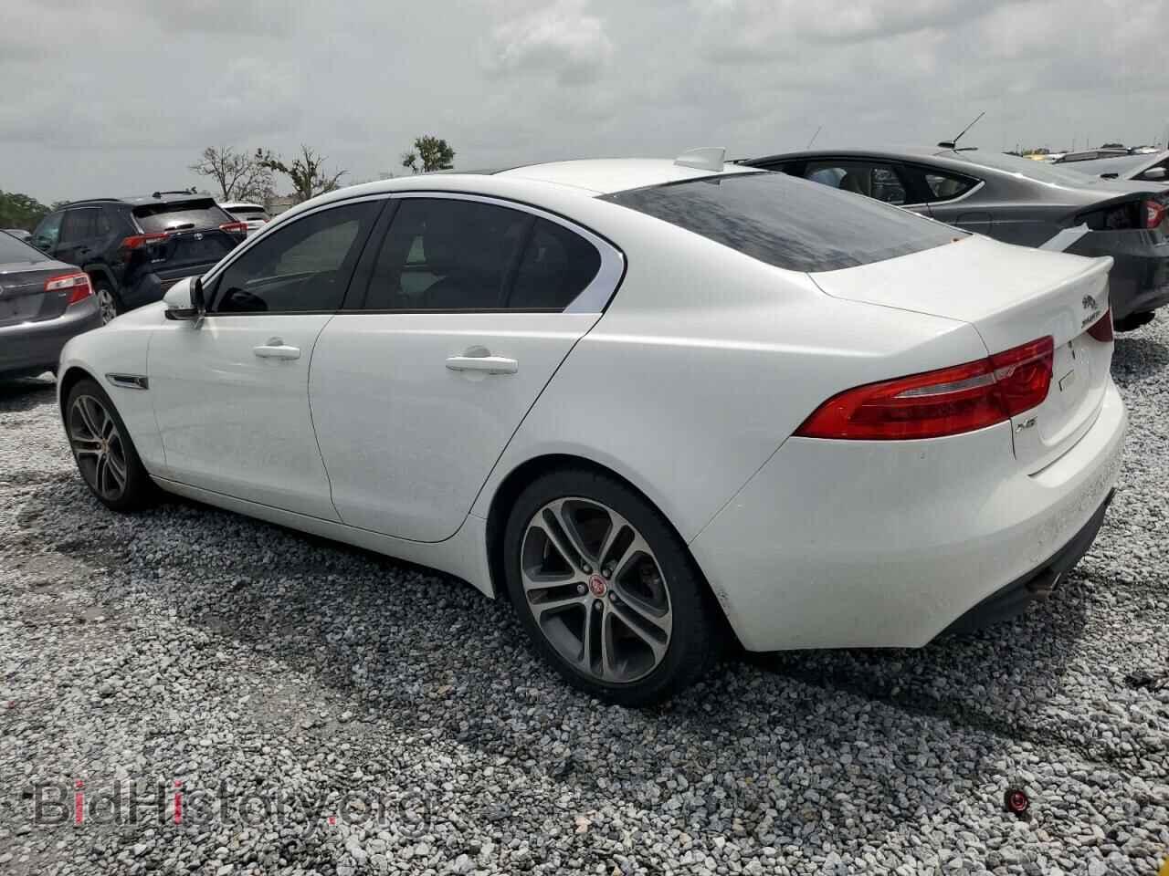 2017 JAGUAR XE - VIN: SAJAD4BV7HA955863 - Фото 2