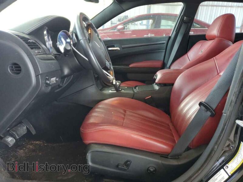 2013 Chrysler 300 (VIN 2C3CCABG1DH732292) — фото 7 из 12