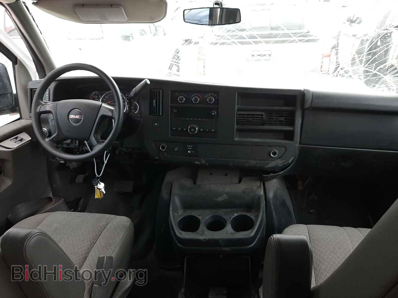 2014 GMC SAVANA - VIN: 1GTW7FCA4E1911415 - Фото 9
