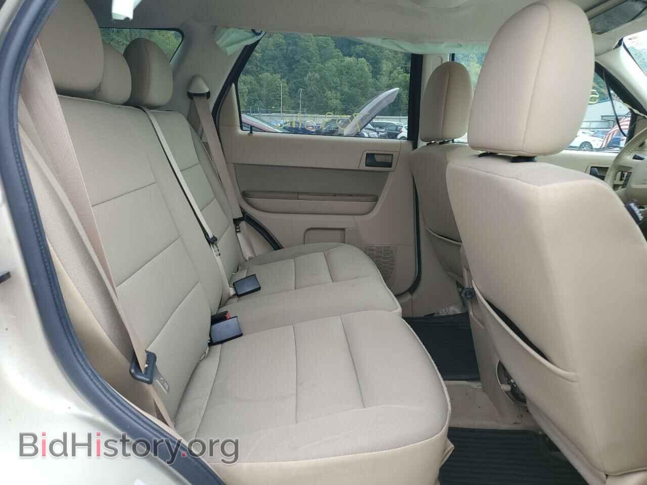 2011 FORD ESCAPE - VIN: 1FMCU9DG3BKB71440 - Фото 6