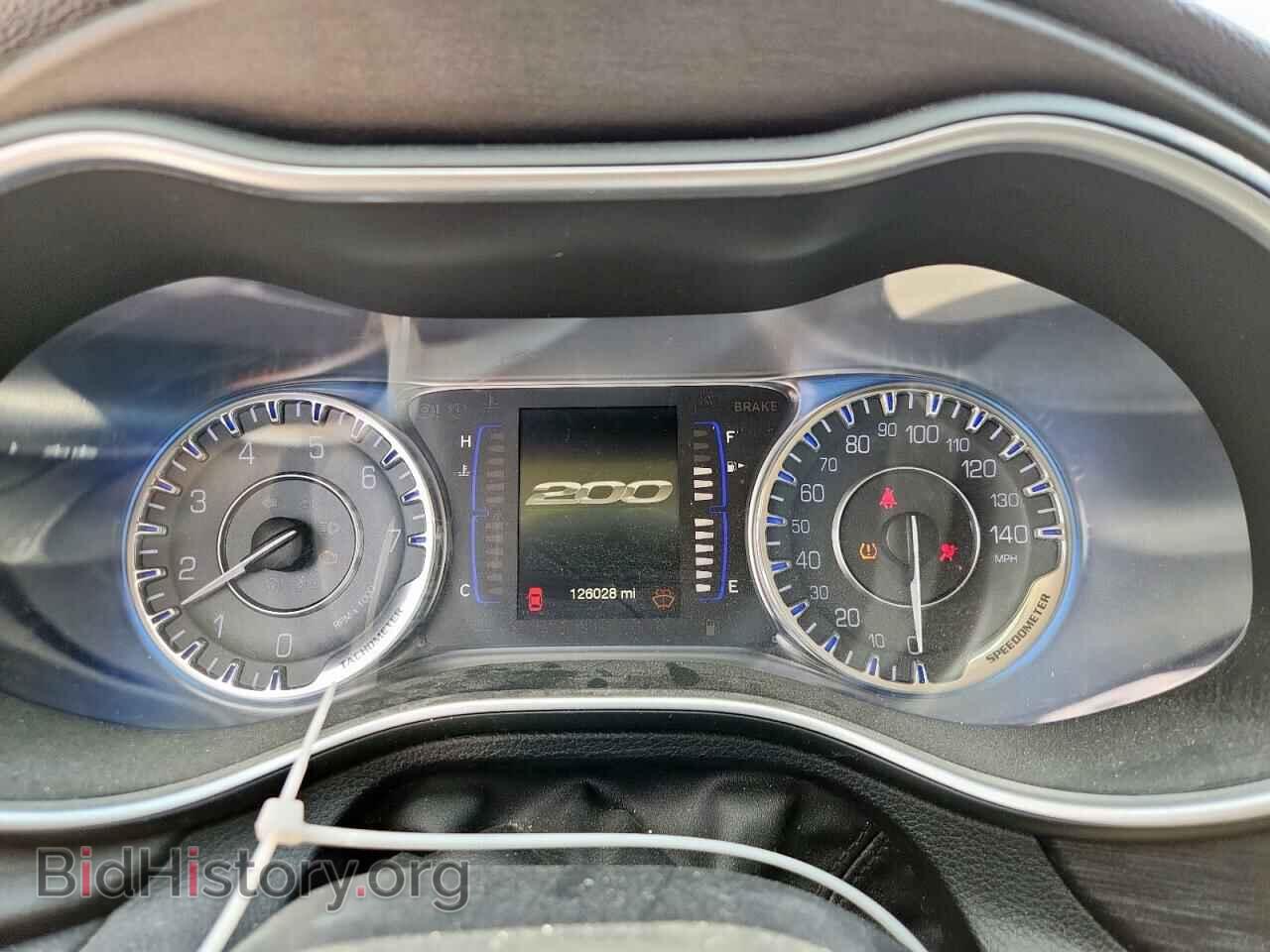 2016 CHRYSLER 200 - VIN: 1C3CCCAB0GN114006 - Фото 9