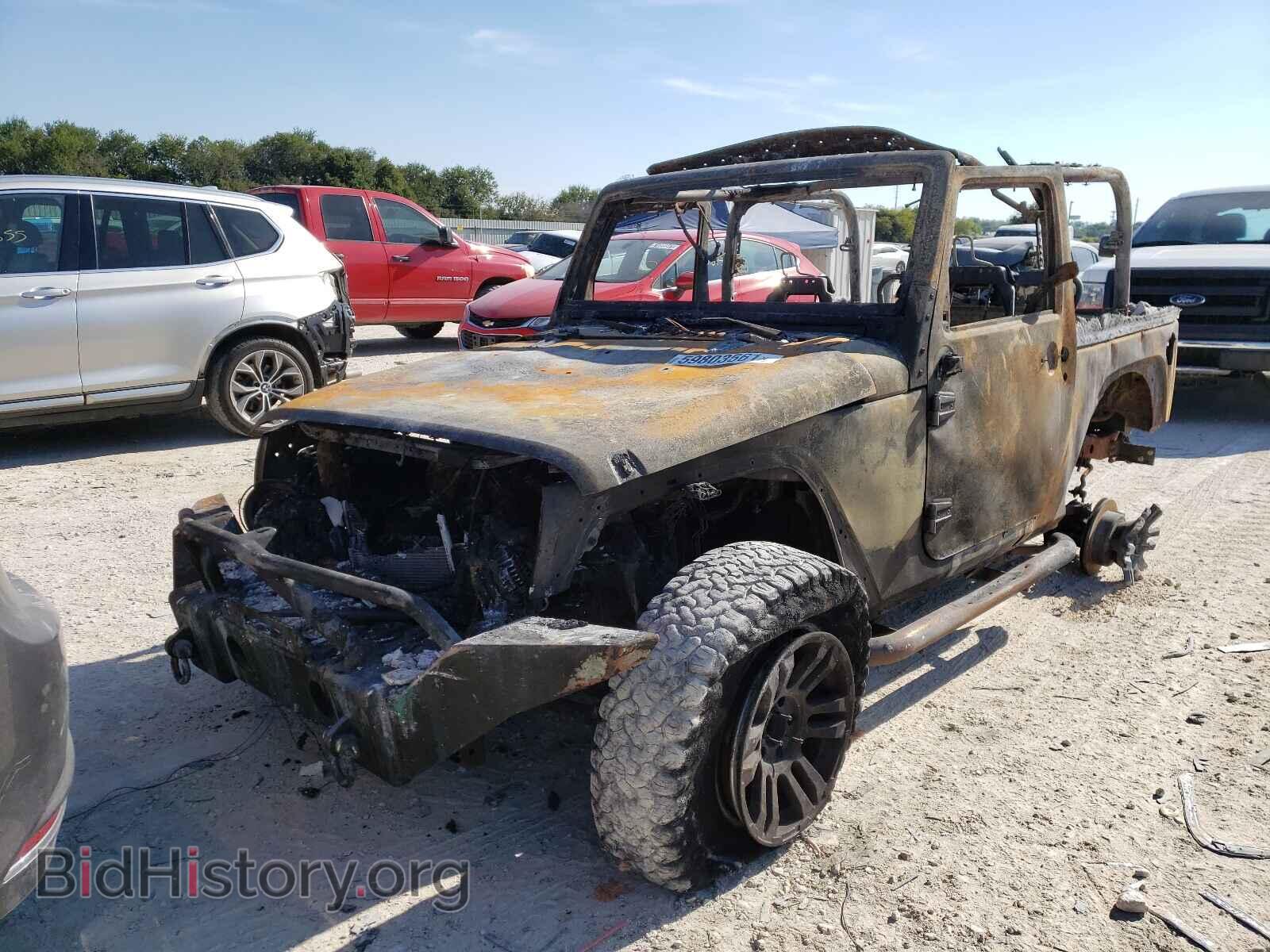 2011 JEEP WRANGLER - VIN: 1J4AA2D13BL629103 - Фото 2