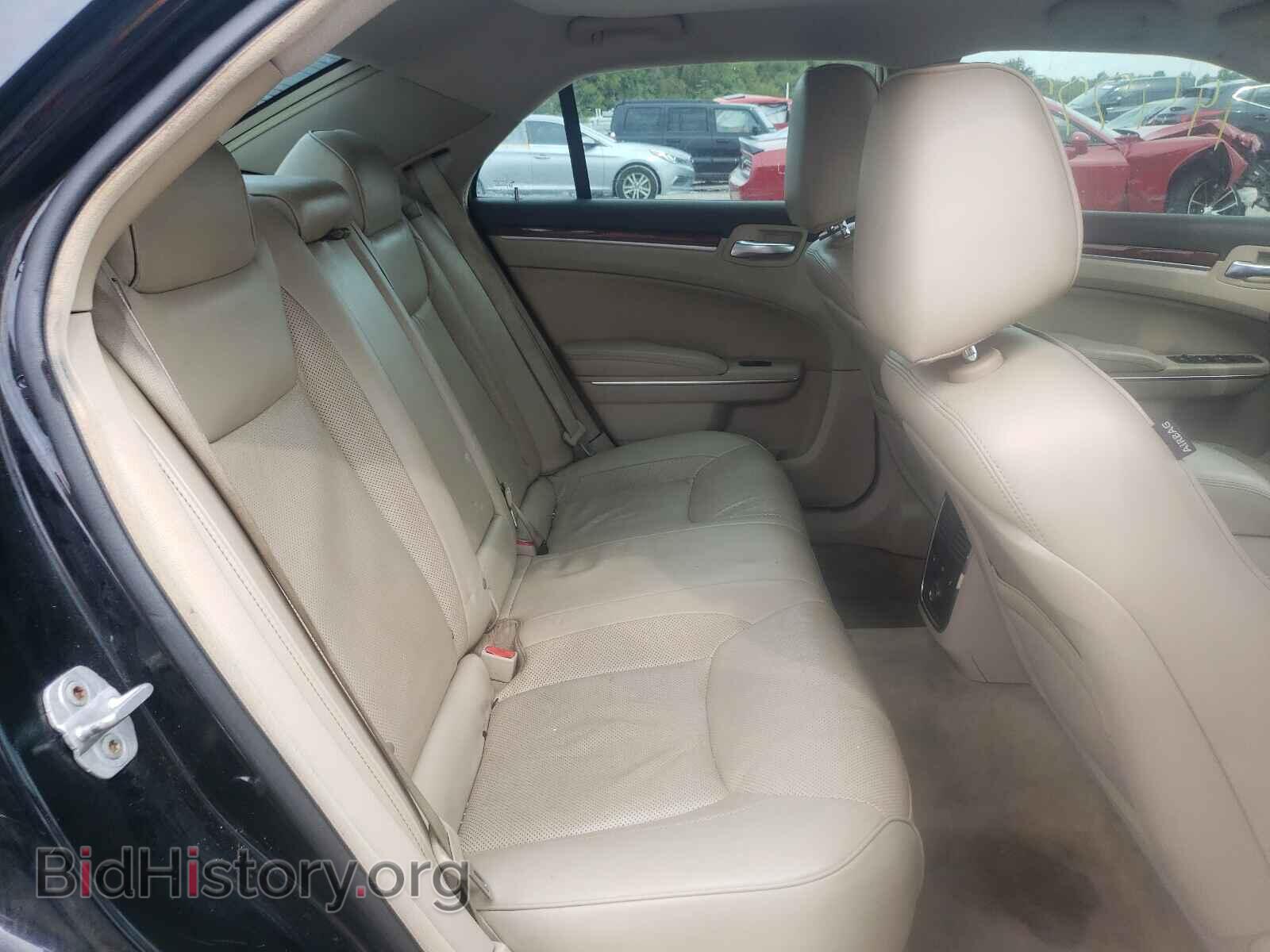 2011 CHRYSLER 300 - VIN: 2C3CA6CT2BH594905 - Фото 6