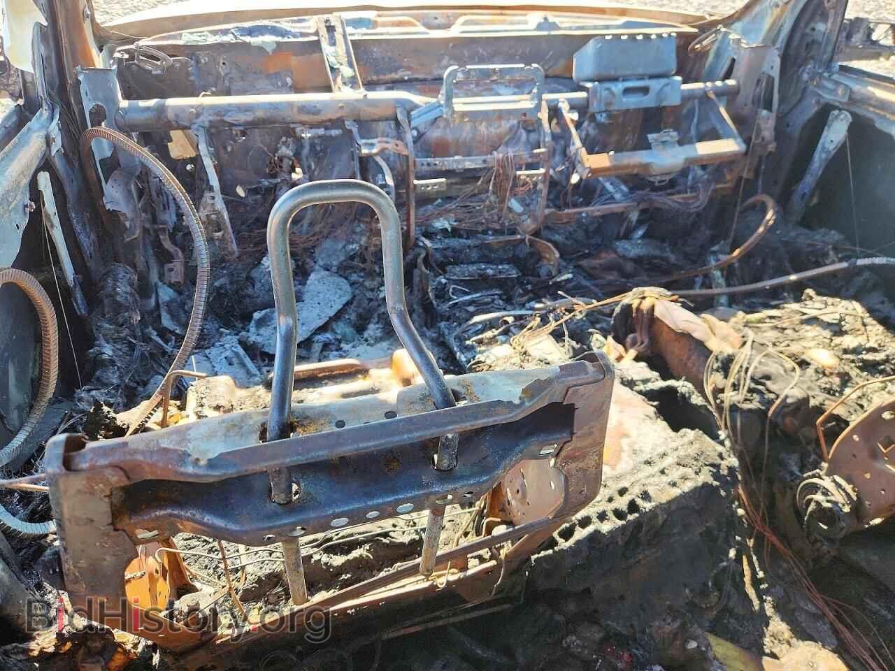2015 RAM 2500 - VIN: 3C6UR5DJ8FG697355 - Фото 8