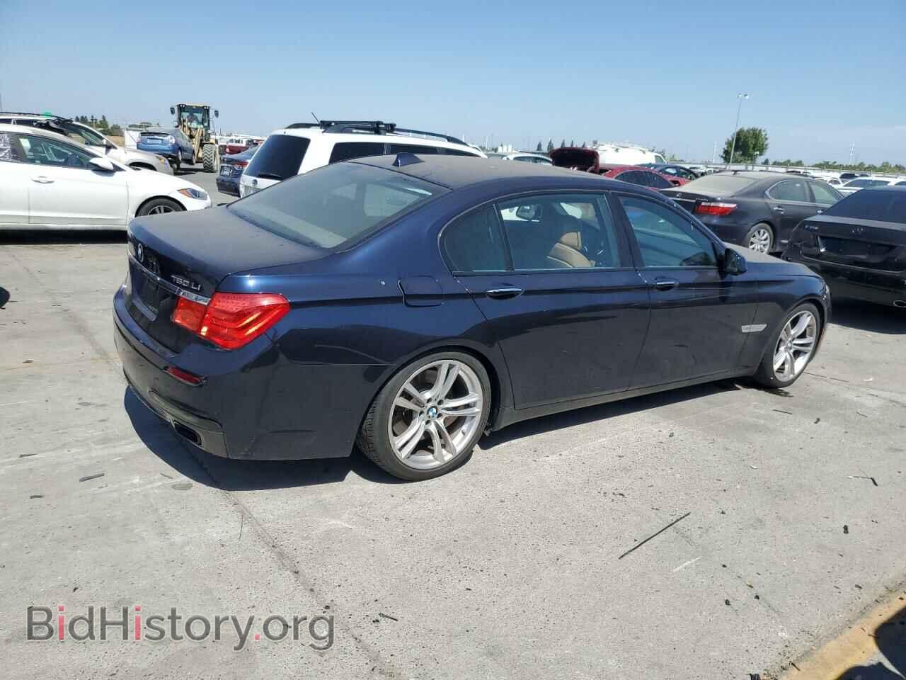 2011 BMW 7 SERIES - VIN: WBAKC8C50BC434357 - Фото 3