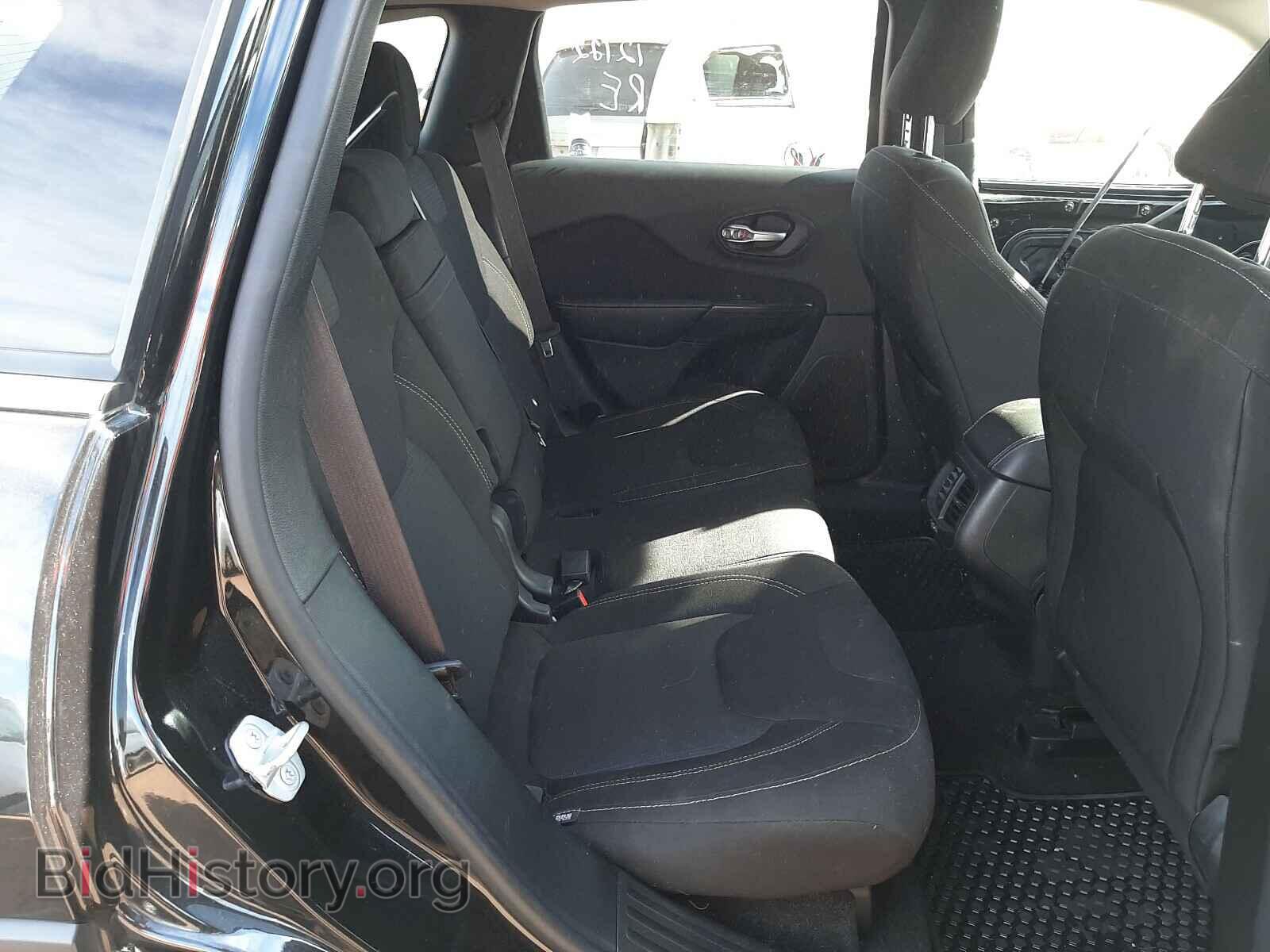 2016 JEEP CHEROKEE - VIN: 1C4PJMCB2GW203897 - Фото 6
