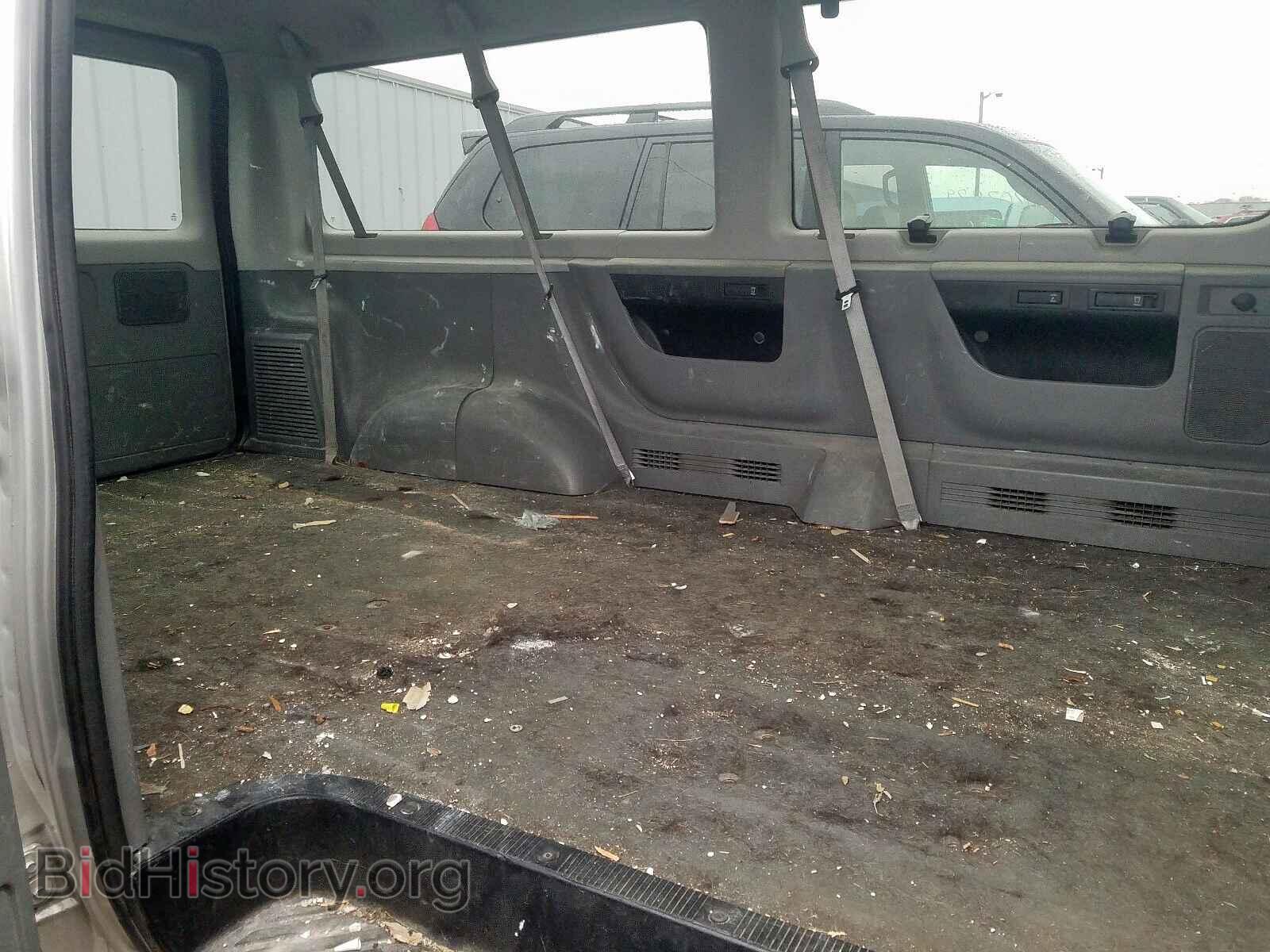 2010 FORD ECONOLINE - VIN: 1FBNE3BL3ADA78013 - Photo 6
