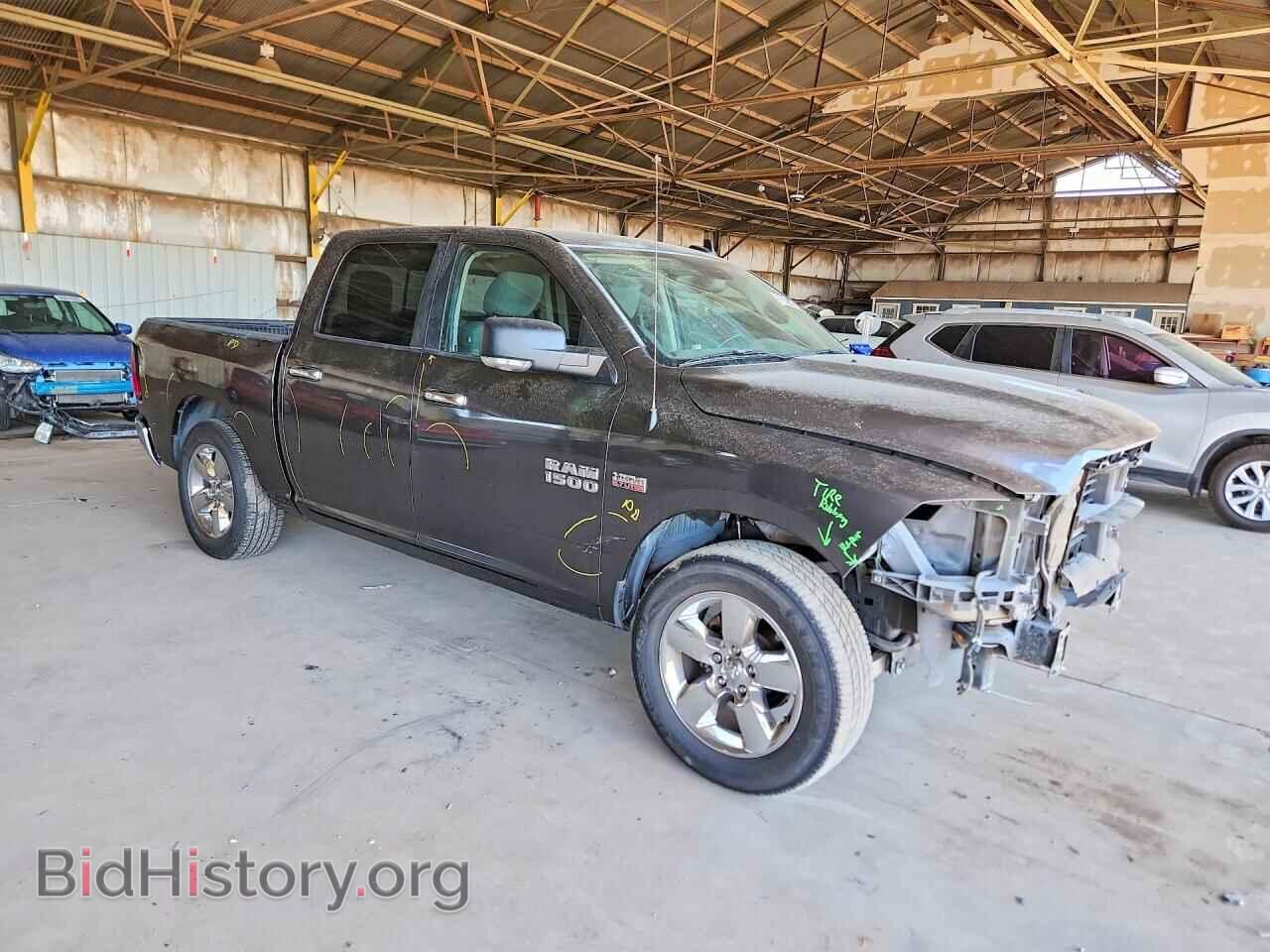 2017 RAM 1500 - VIN: 3C6RR6LT0HG783471 - Фото 4