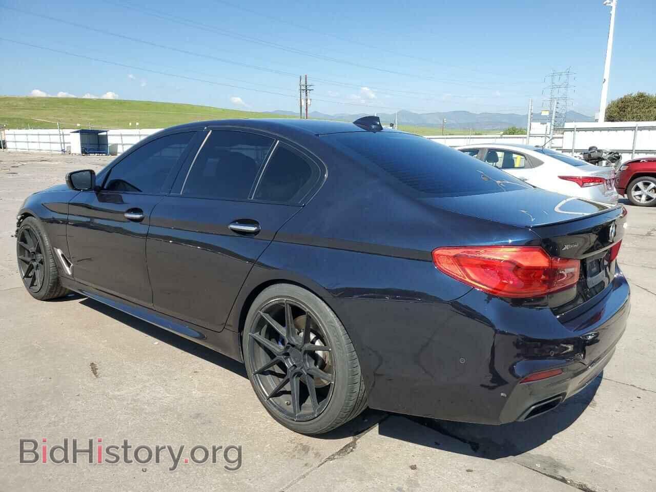 2018 BMW M5 - VIN: WBAJB9C57JG464371 - Фото 2