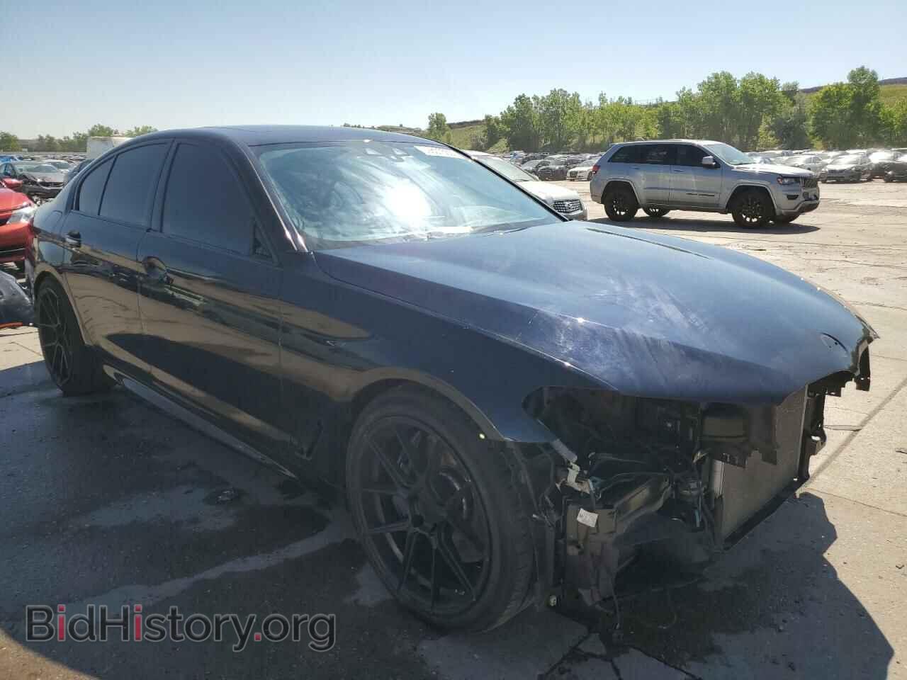2018 BMW M5 - VIN: WBAJB9C57JG464371 - Фото 4