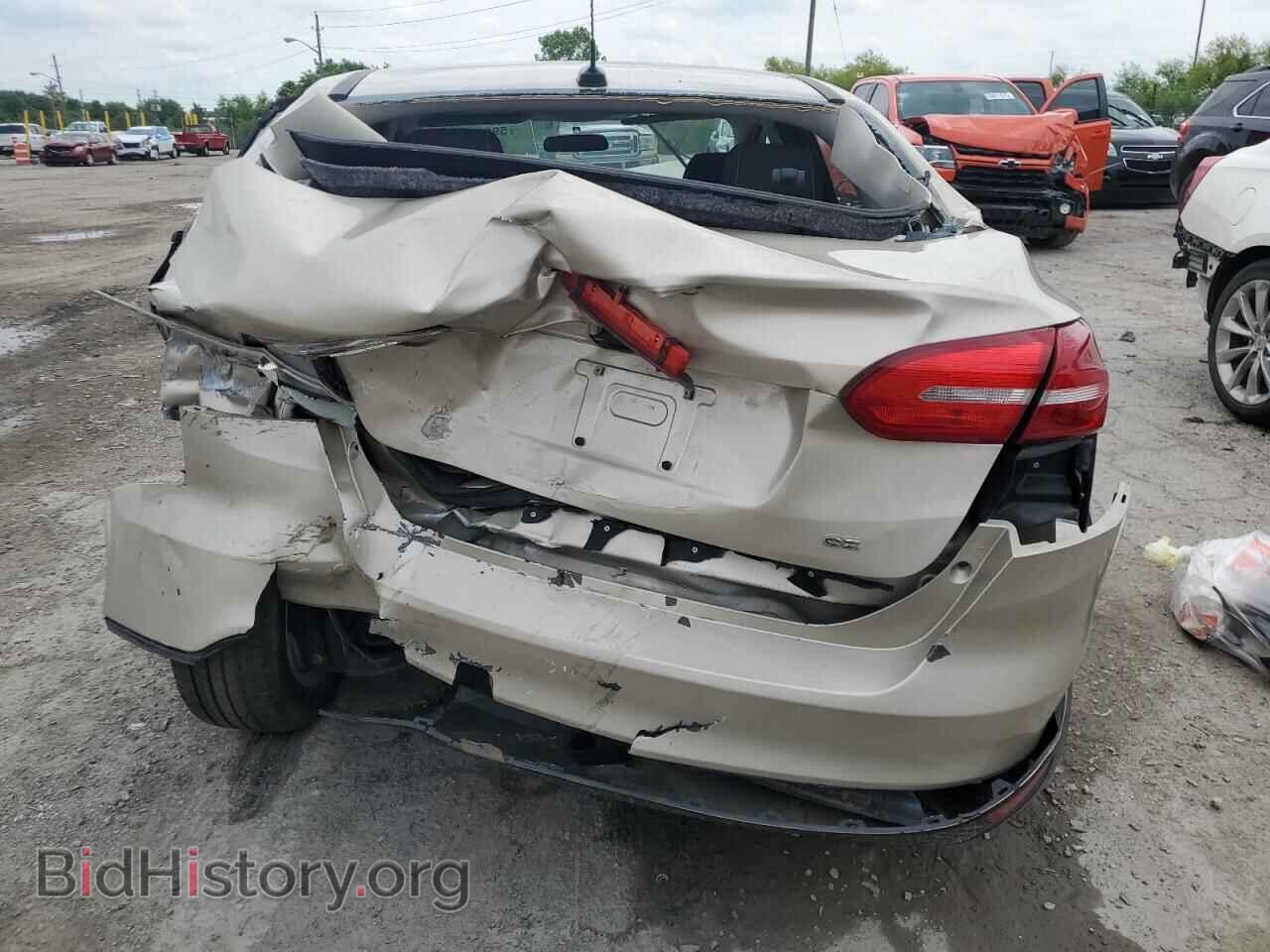 2017 FORD FOCUS - VIN: 1FADP3F22HL300520 - Фото 6
