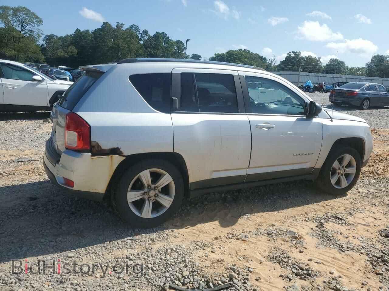 2011 JEEP COMPASS - VIN: 1J4NF1FB5BD194064 - Photo 3