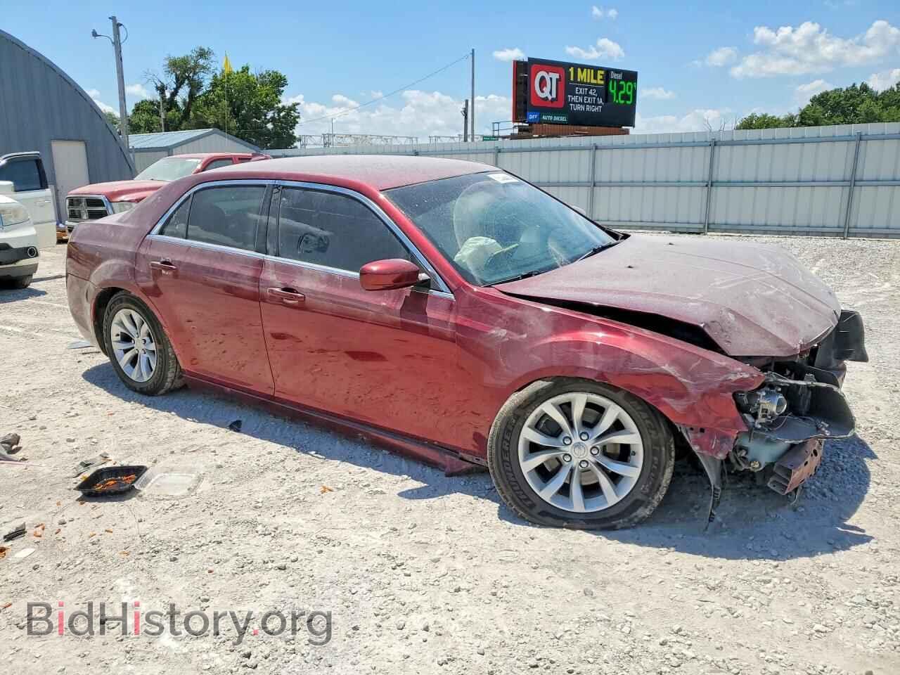 2016 CHRYSLER 300 - VIN: 2C3CCAAG1GH238665 - Photo 4