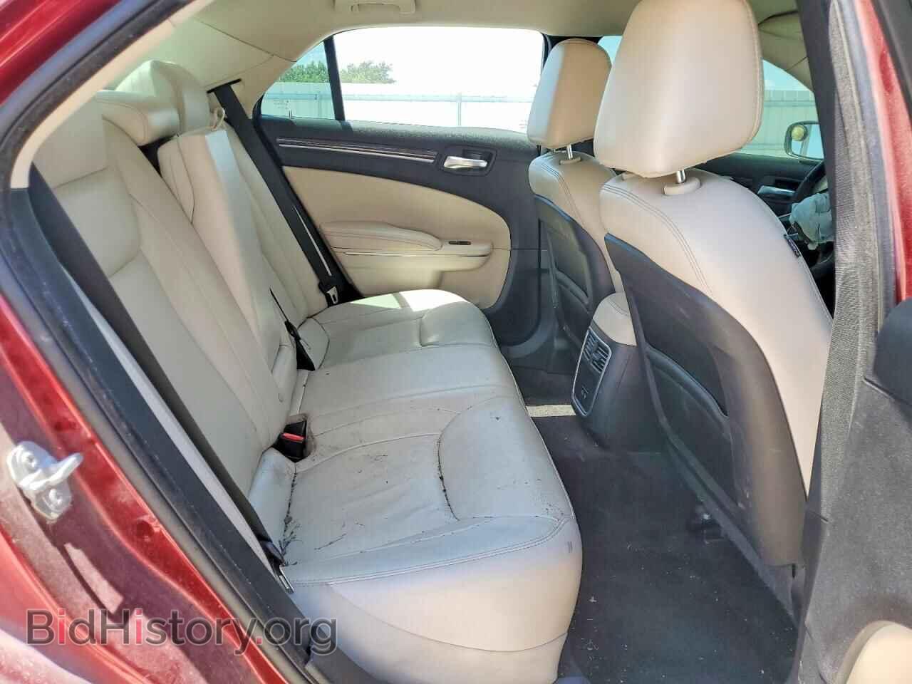 2016 CHRYSLER 300 - VIN: 2C3CCAAG1GH238665 - Photo 10
