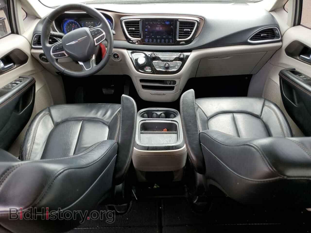 2017 CHRYSLER PACIFICA - VIN: 2C4RC1BG5HR739123 - Photo 8