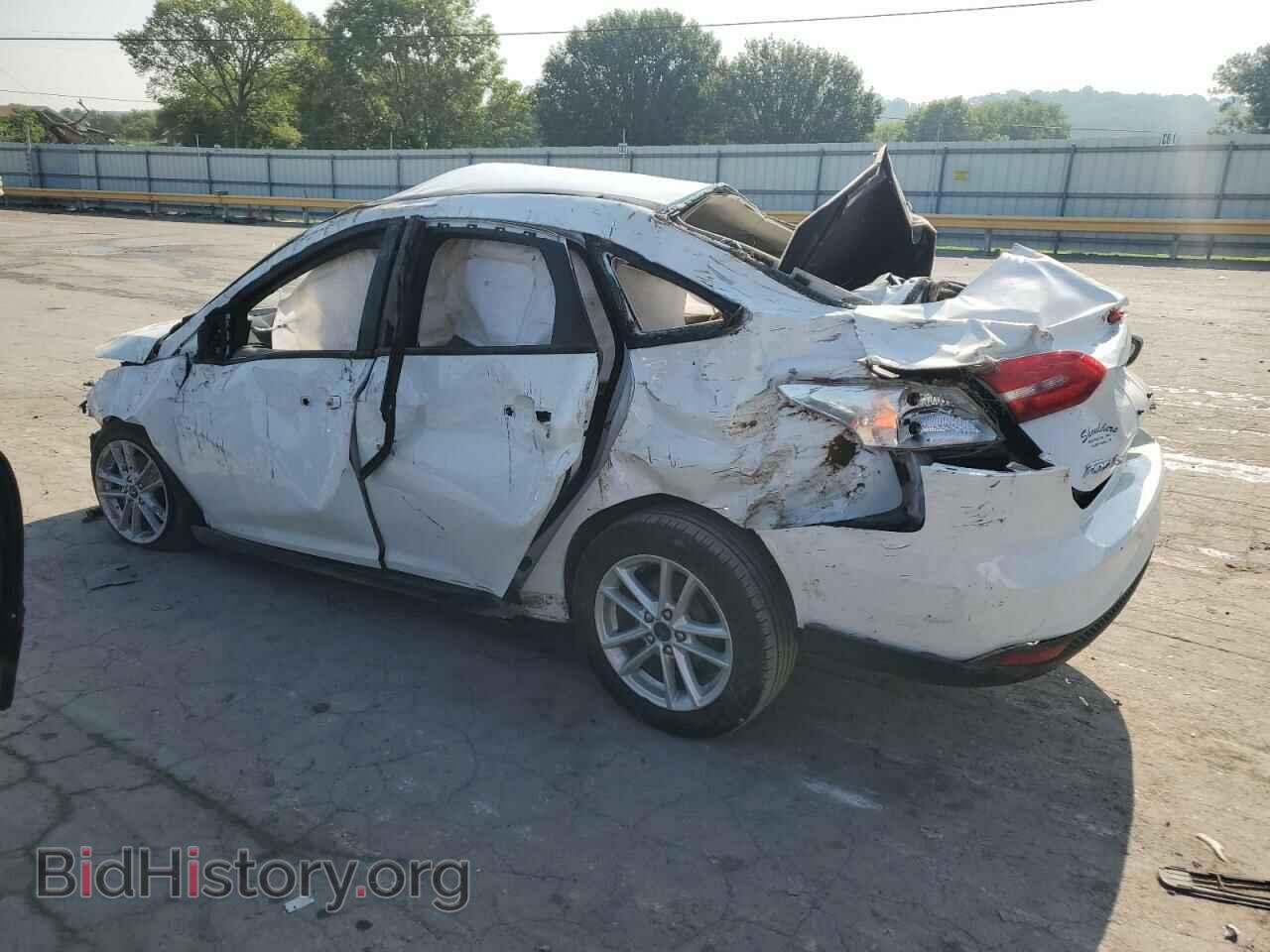 2016 FORD FOCUS - VIN: 1FADP3F25GL279807 - Фото 2