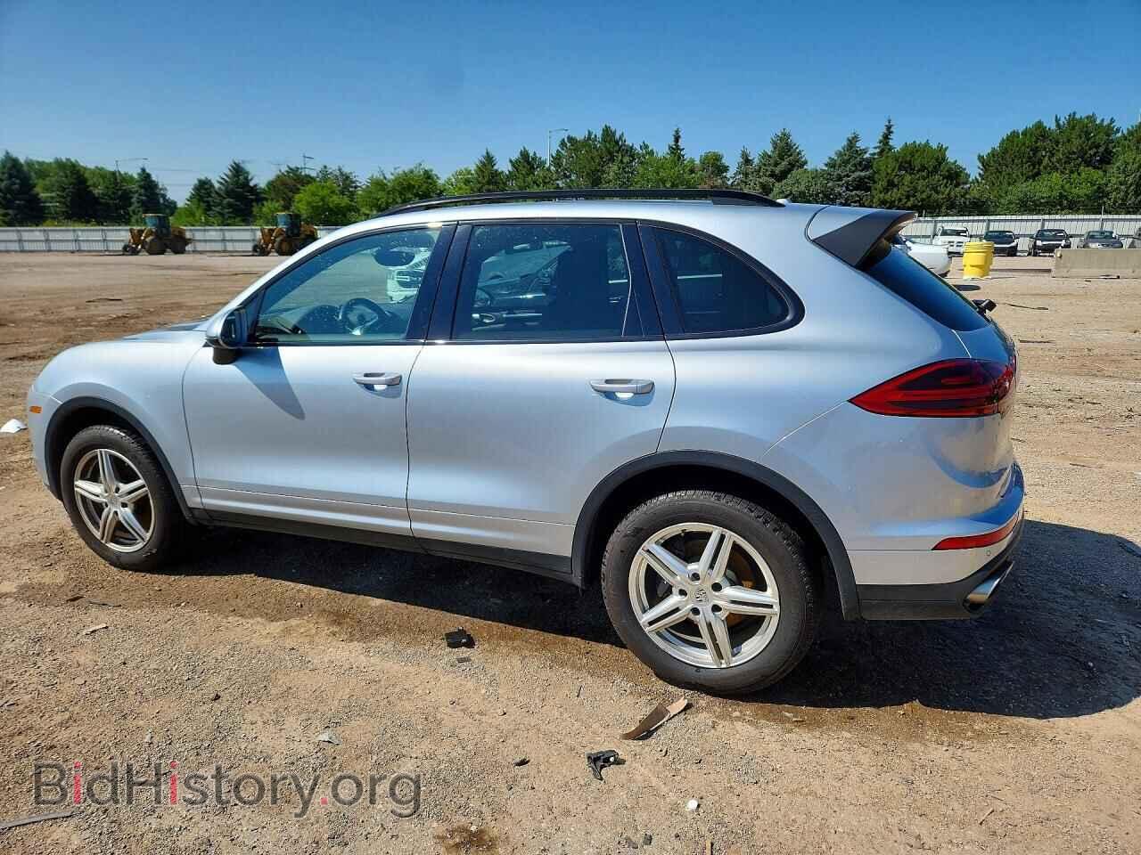 2016 PORSCHE CAYENNE - VIN: WP1AA2A27GLA10898 - Фото 2