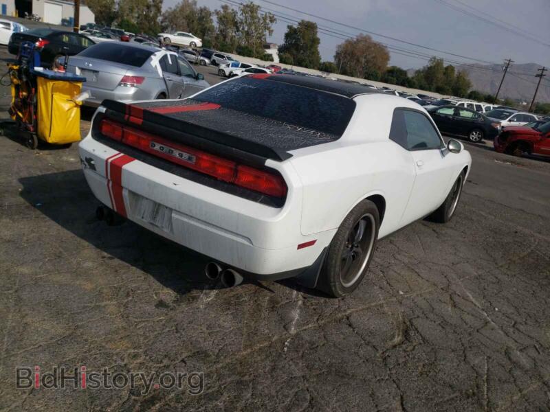 2012 Dodge CHALLENGER (VIN 2C3CDYAG3CH144576) — photo 4 of 10