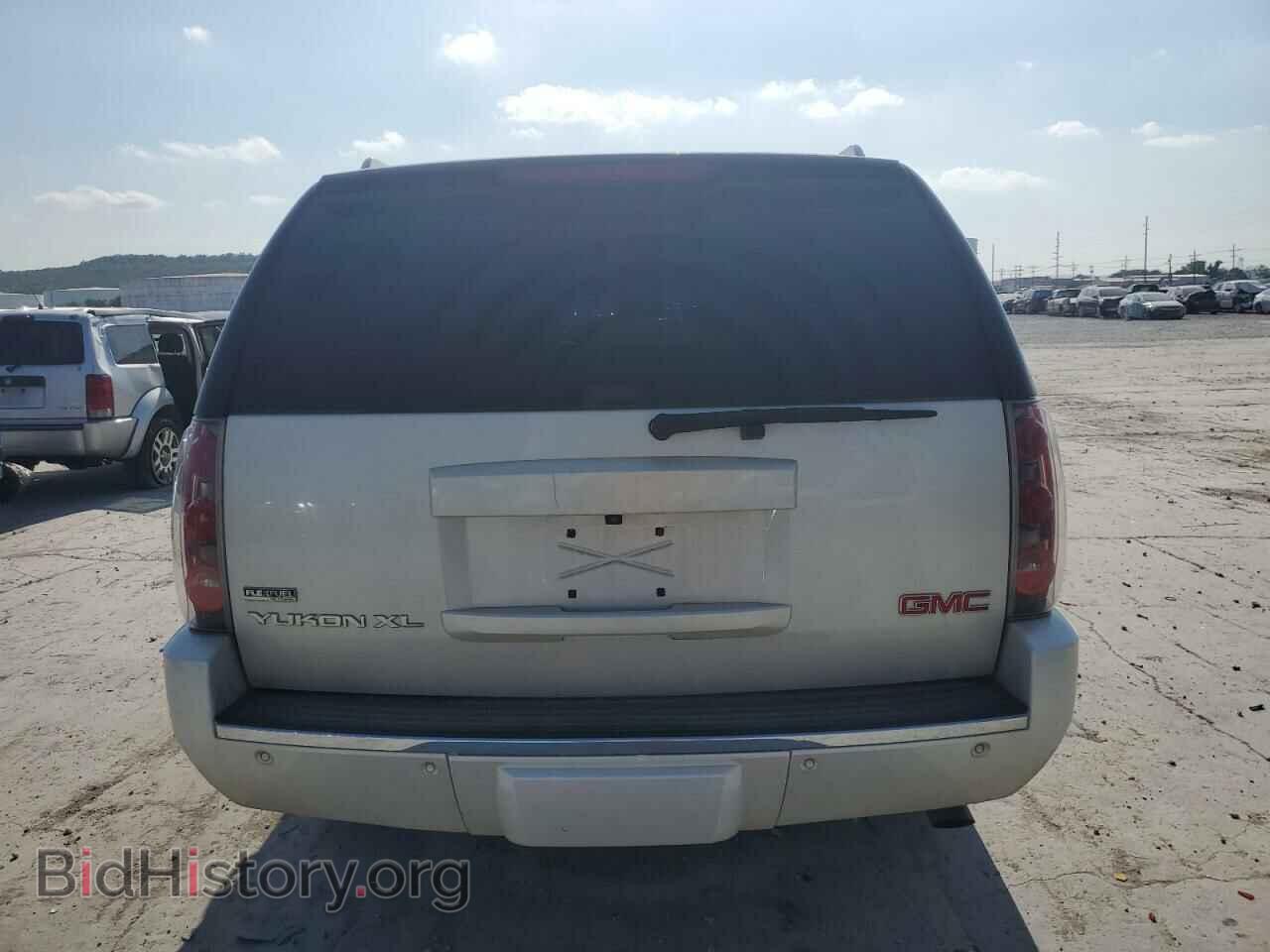 2011 GMC YUKON - VIN: 1GKS2MEF7BR352065 - Фото 6