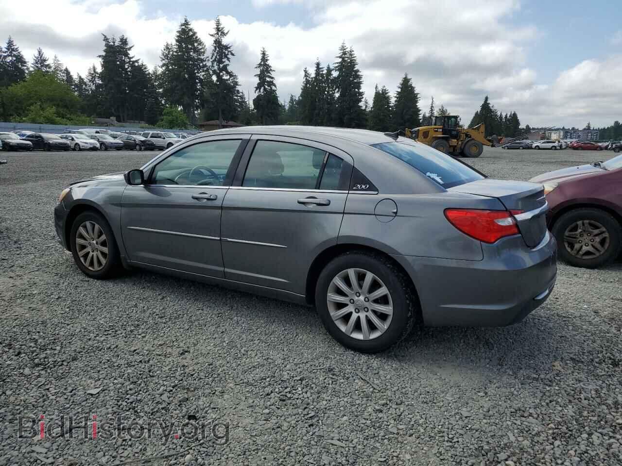 2013 CHRYSLER 200 - VIN: 1C3CCBBB3DN635693 - Фото 2