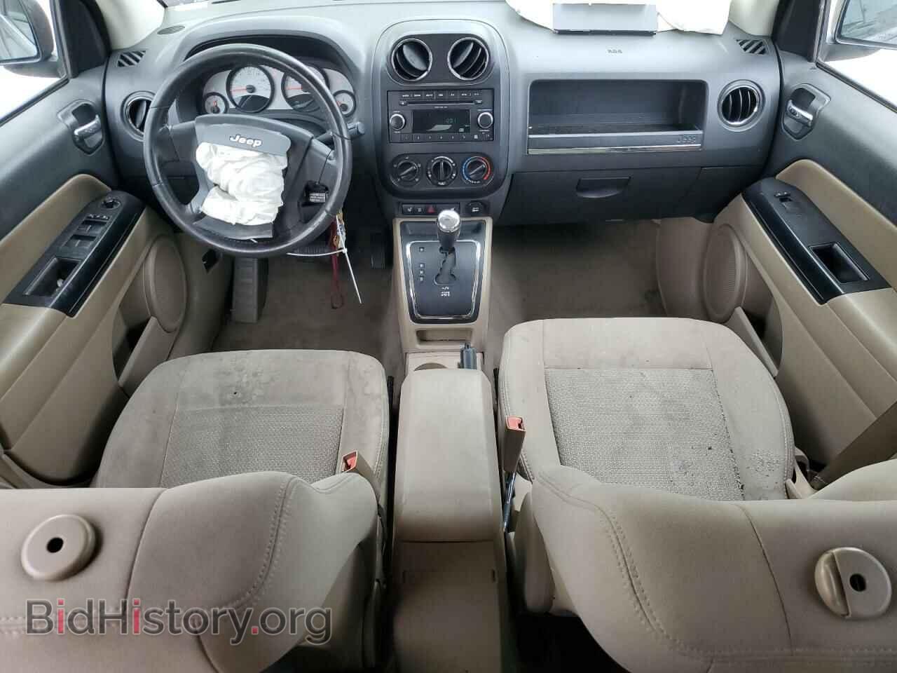 2009 JEEP COMPASS - VIN: 1J4FF47B49D153617 - Фото 8