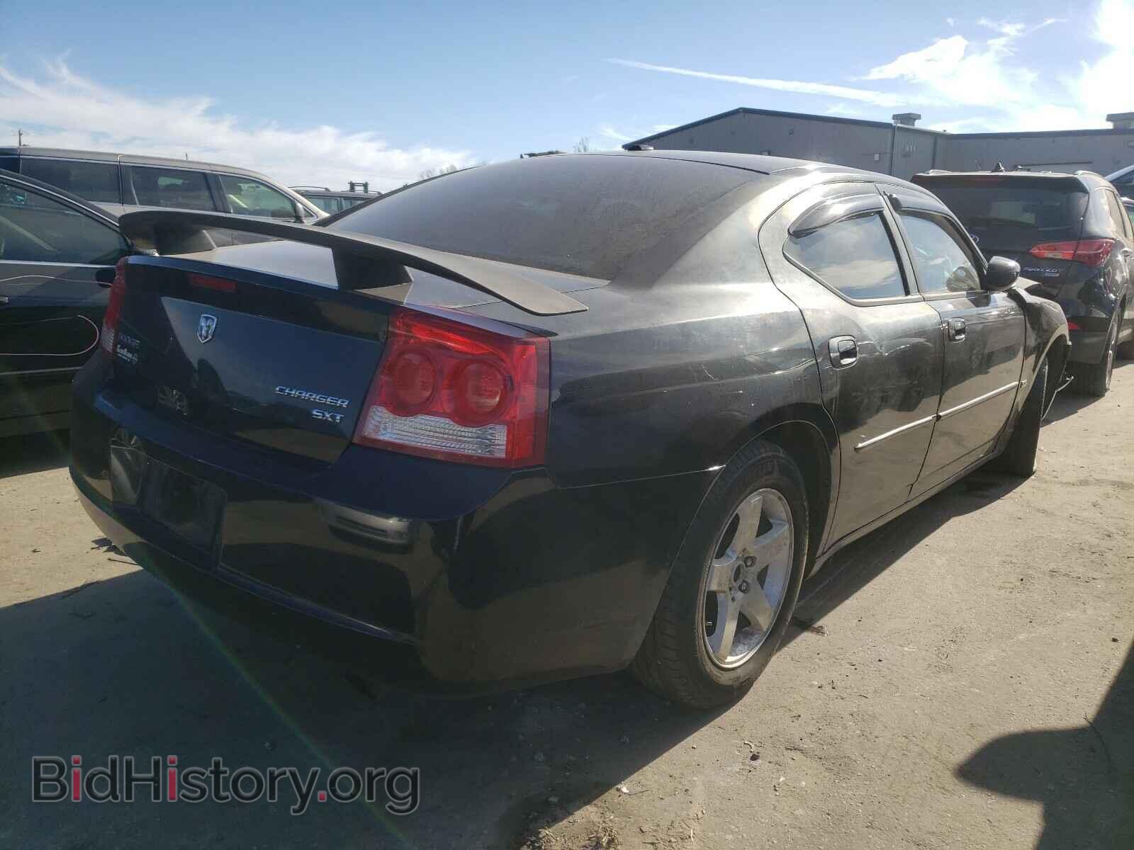 2010 DODGE CHARGER - VIN: 2B3CA3CV7AH300992 - Фото 4