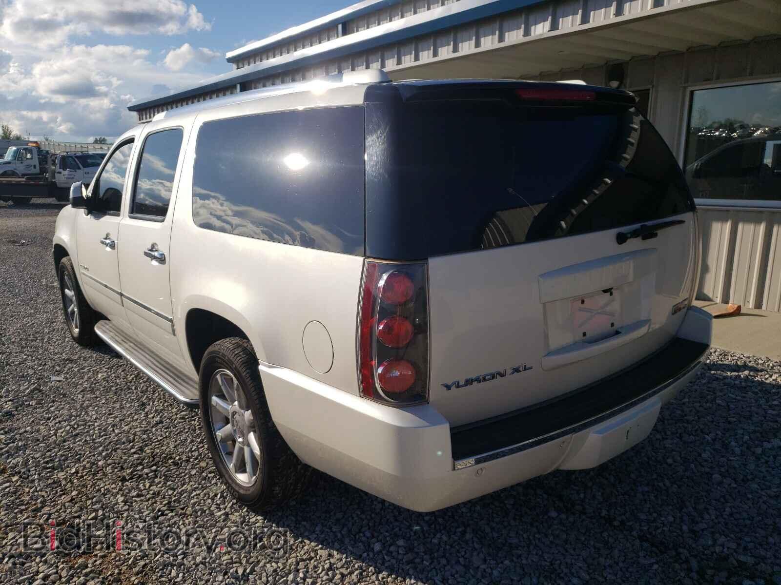 2013 GMC YUKON - VIN: 1GKS2MEF0DR104825 - Фото 3