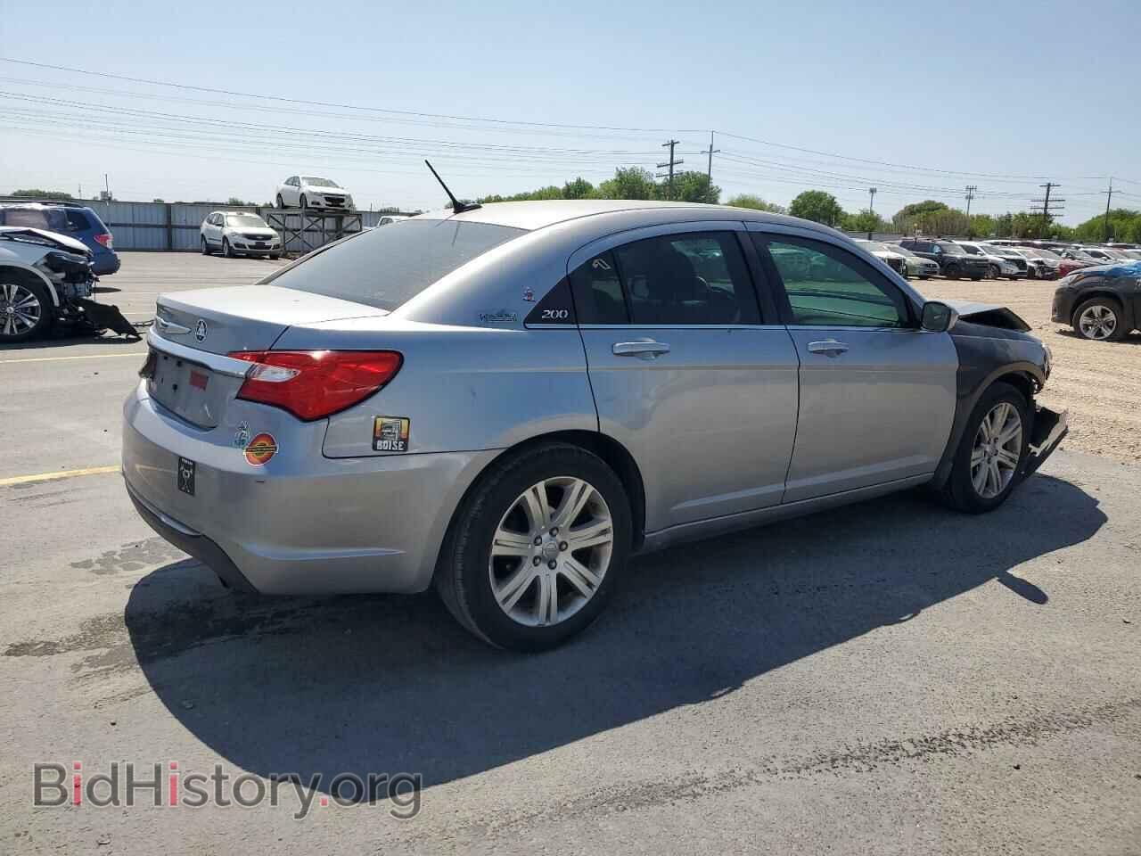 2013 CHRYSLER 200 - VIN: 1C3CCBAB1DN648153 - Фото 3