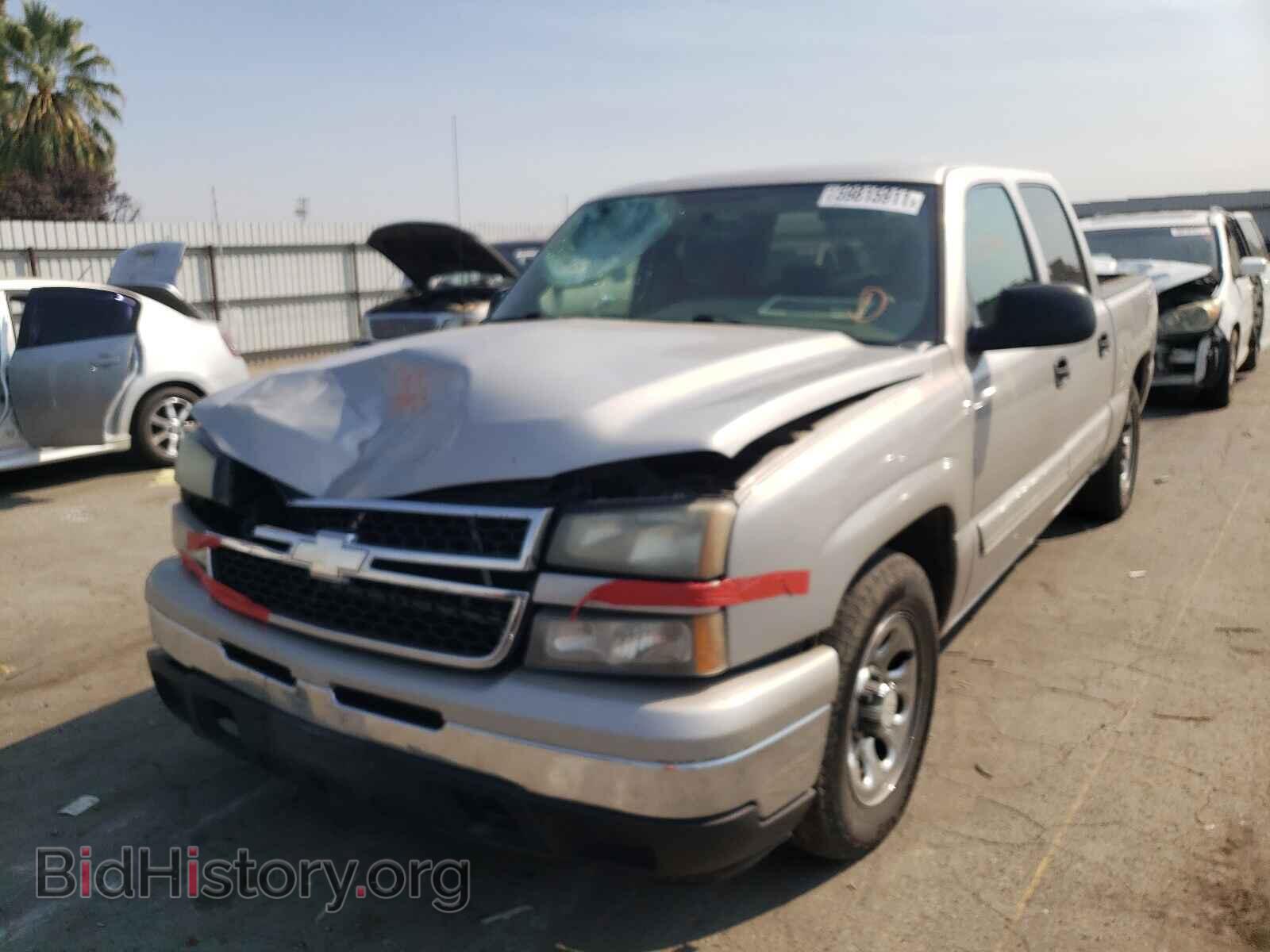 2007 CHEVROLET SILVERADO - VIN: 2GCEC13V471138357 - Фото 2